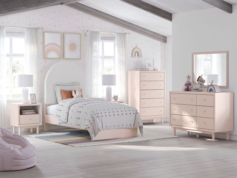 Wistenpine - 6 Pc. - Dresser, Mirror, Twin Upholstered Panel Bed - Blush