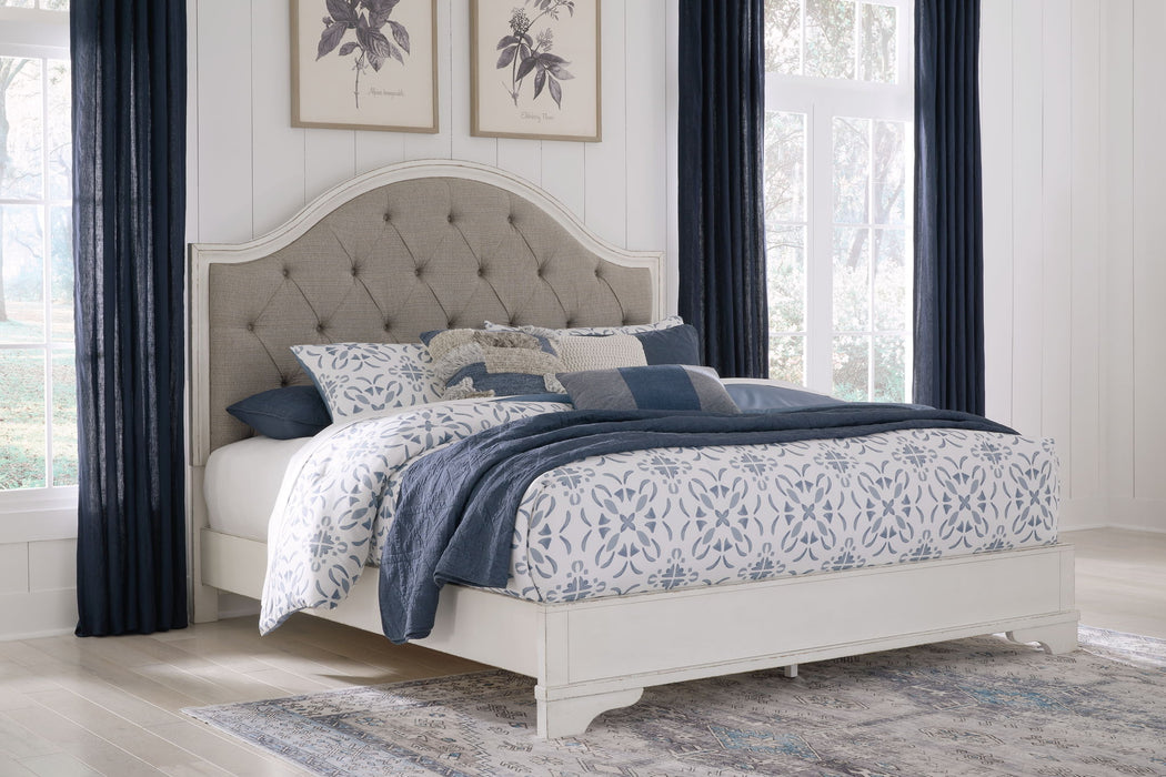 Blendon - Upholstered Panel Bed