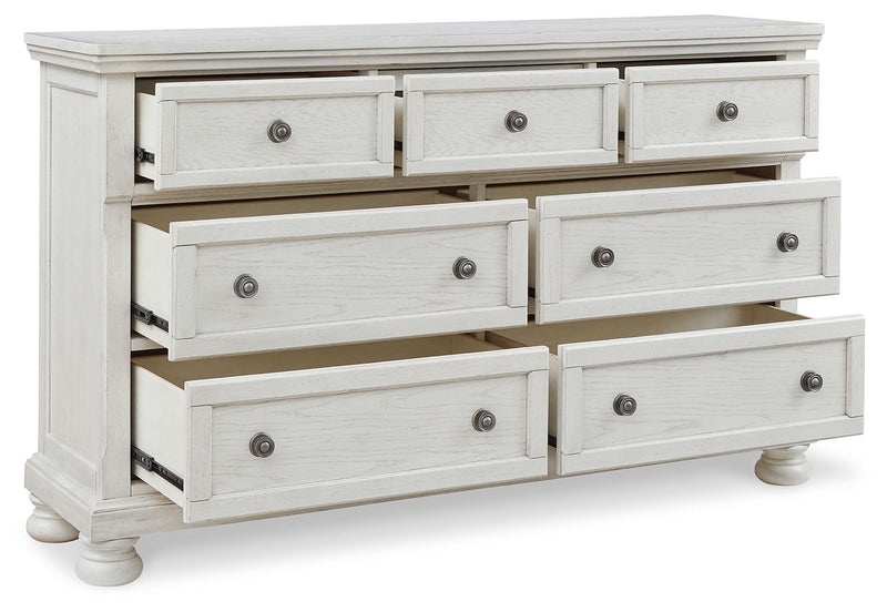 Robbinsdale - Sleigh Bed Set