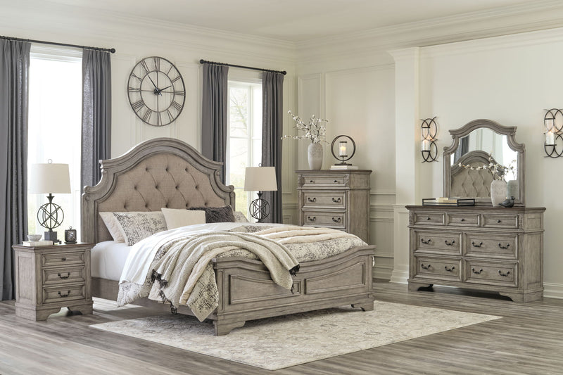 Lodenbay - 6 Pc. - Dresser, Mirror, Chest, Queen Panel Bed - Antique Gray