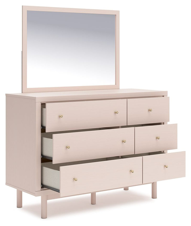 Wistenpine - 6 Pc. - Dresser, Mirror, Full Upholstered Panel Bed - Blush