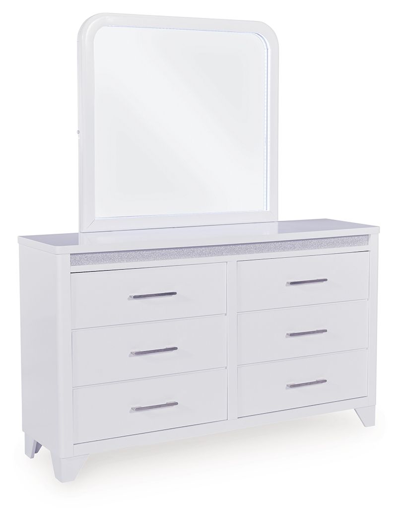 Bedroom > Dresser & Mirror