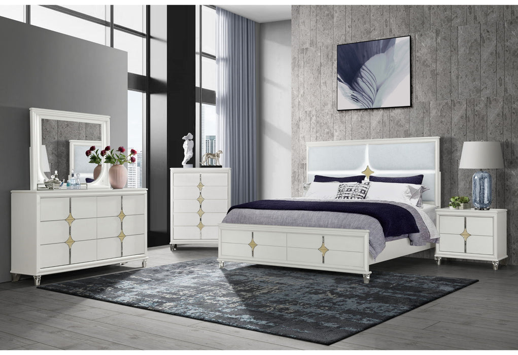 ORION - 4 Piece King Bedroom Set (King Bed, Dresser, Mirror And Nightstand) - Gold